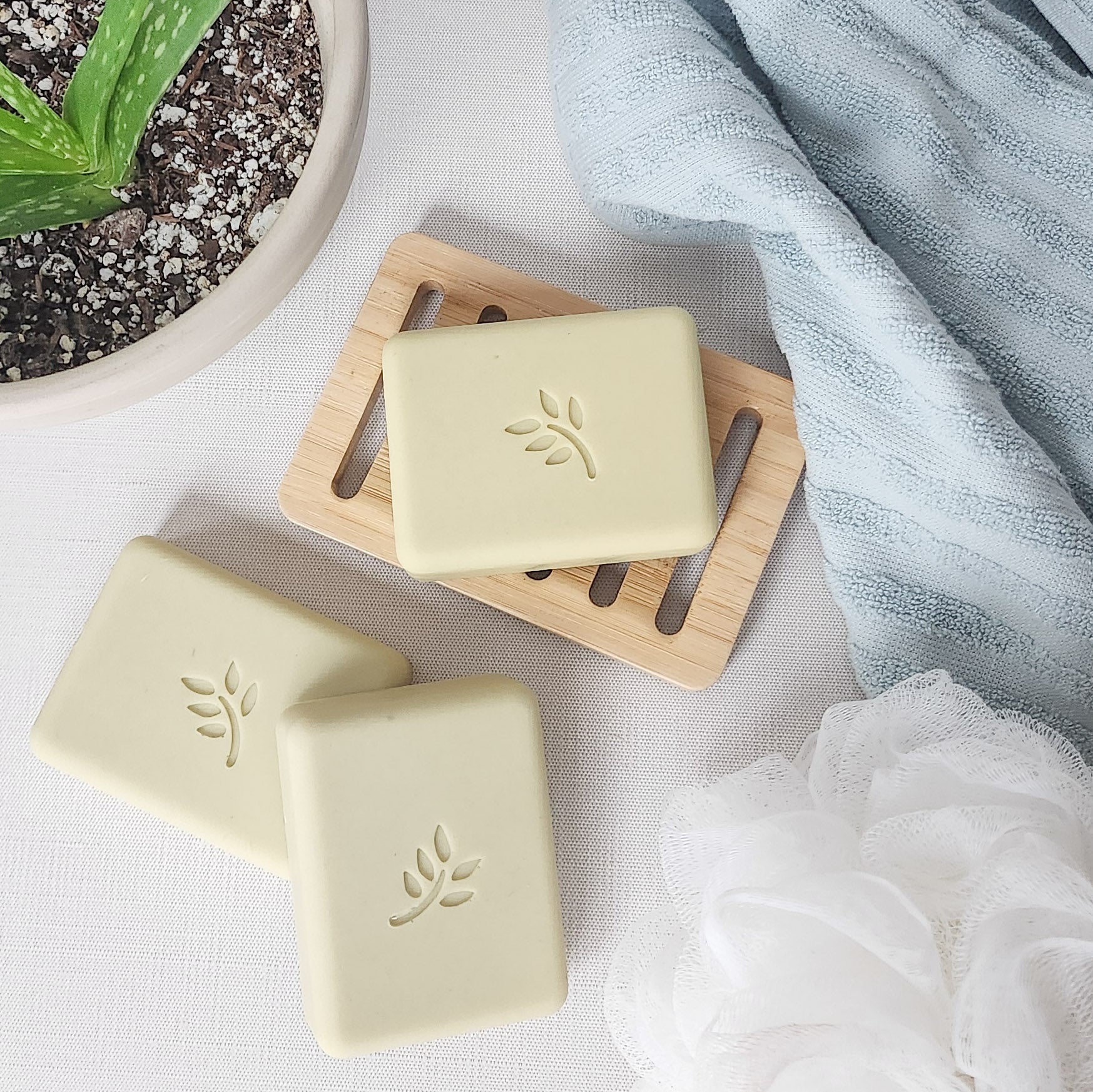 Cucumber & Aloe Facial Bar